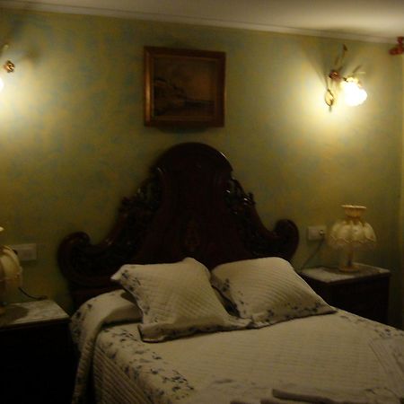Casa Victoria Hotel Cirueña Eksteriør billede